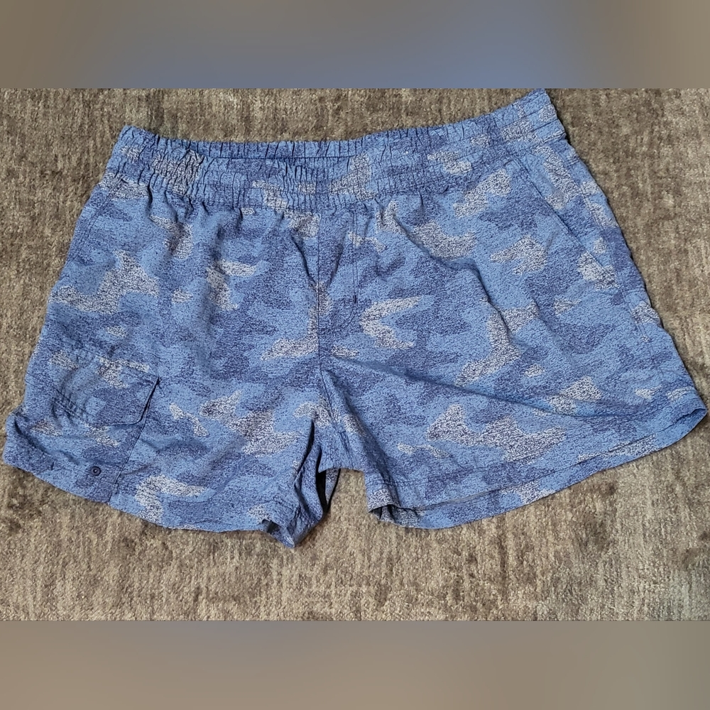 Columbia shorts (Womens L)